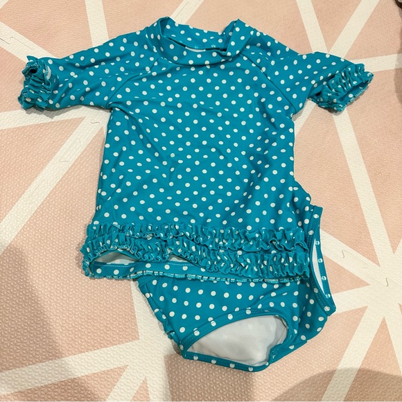 Ruffle Butts Rashgaurd - Picture 3 of 3